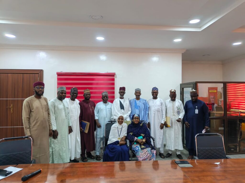 District Excos & Professional Elders visit to the Kano State Secretary to the State Government.